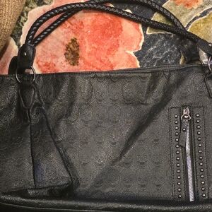 Elegant Black Leather Skll Handbag Tote